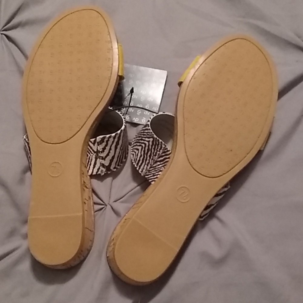 Dolca Vita Zebra Print Strappy Slide Sandals - Picture 4 of 5